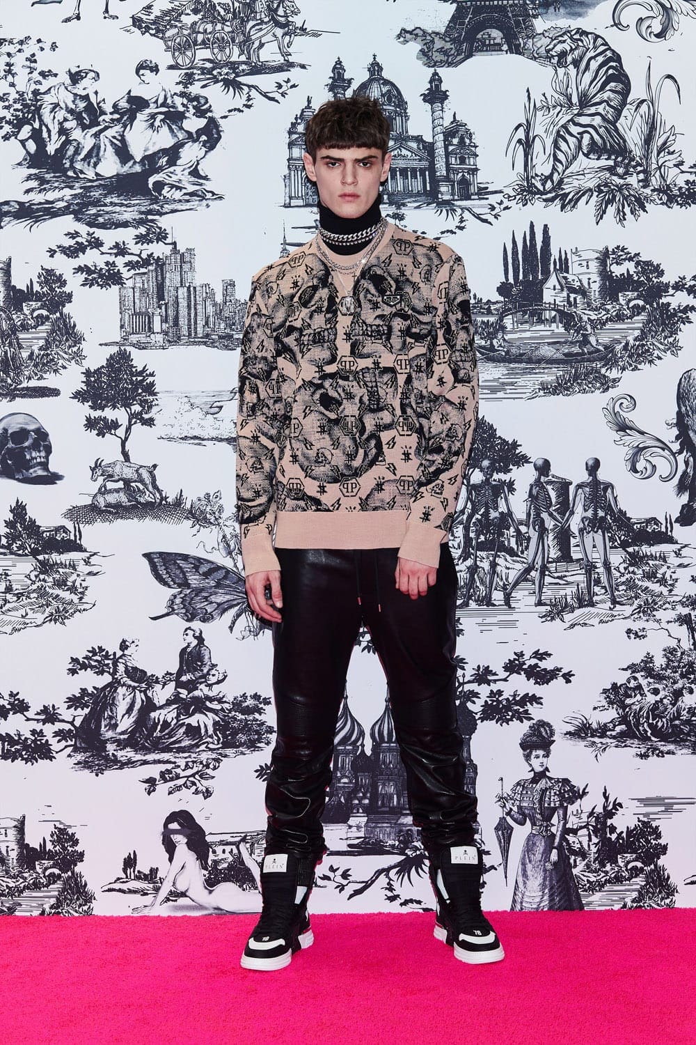 Philipp Plein Fall Winter 2021-2022 by RUNWAY MAGAZINE