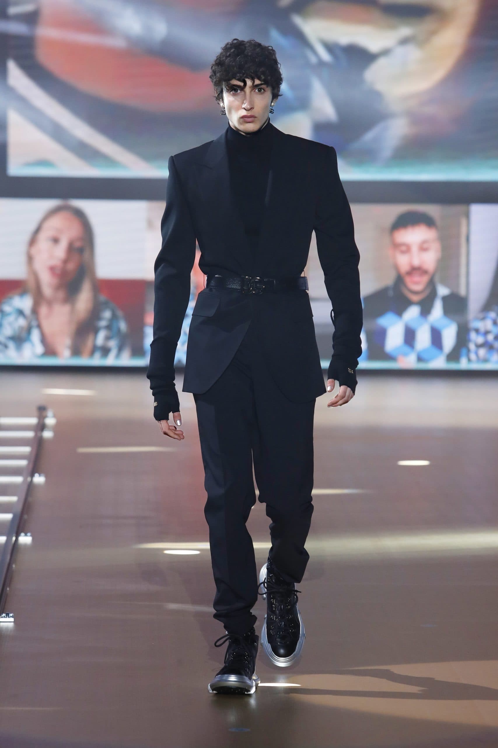 Dolce Gabbana Menswear Fall 2021-2022. Plagiarism checker by Eleonora de Gray - RUNWAY MAGAZINE