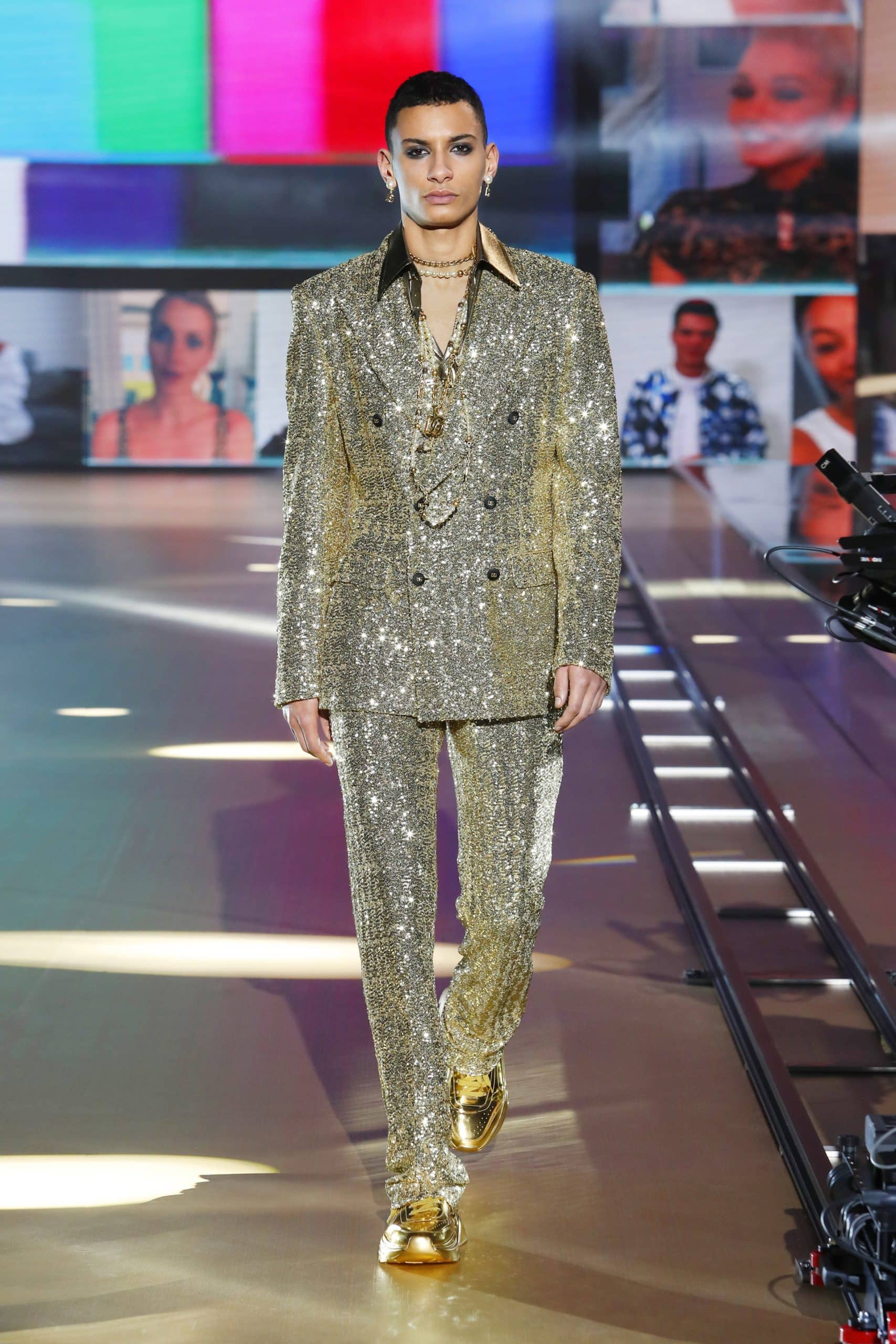 Dolce Gabbana Menswear Fall 2021-2022. Plagiarism checker by Eleonora de Gray - RUNWAY MAGAZINE