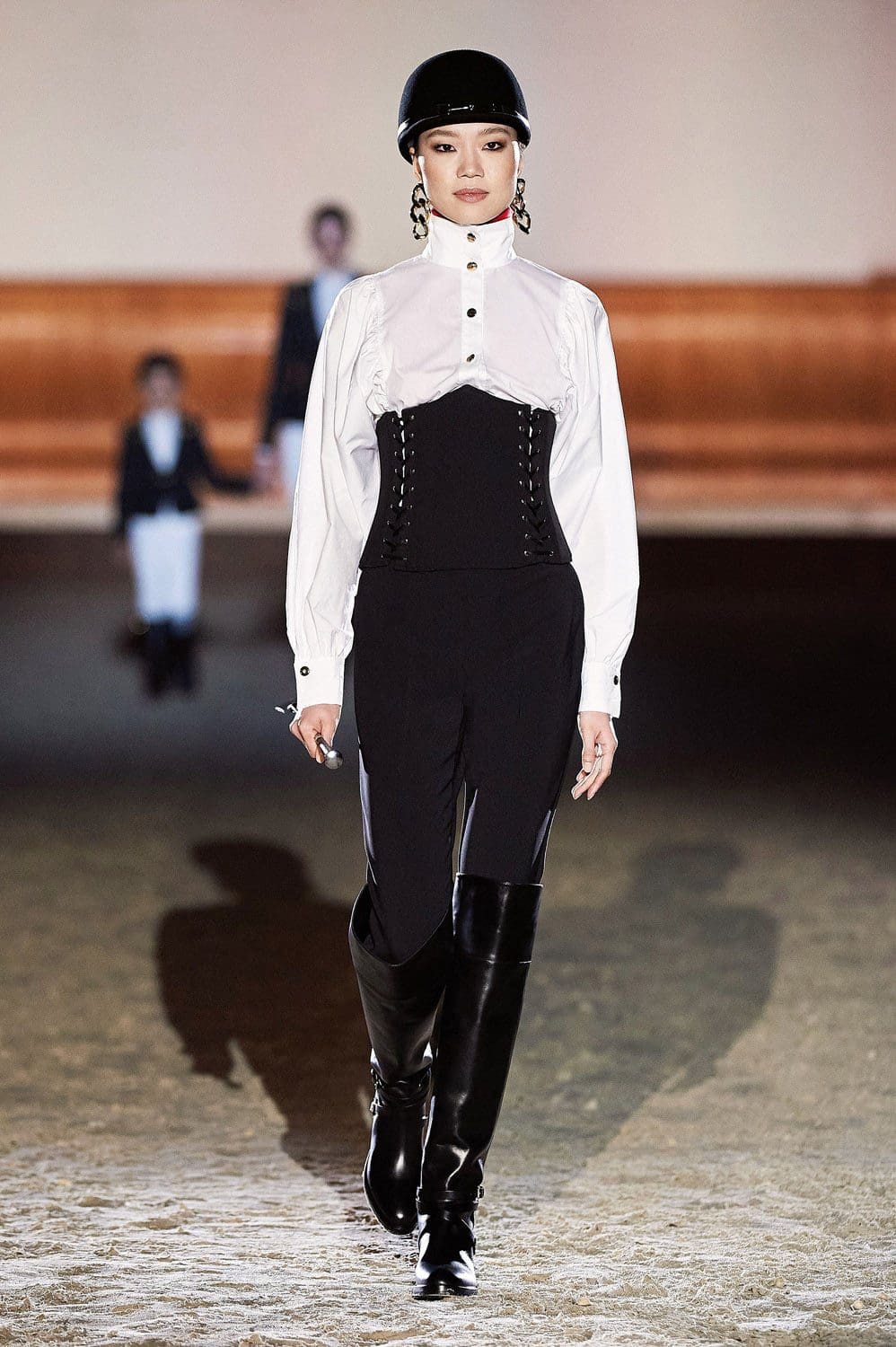Elisabetta Franchi Automne Hiver 2021-2022 Milan par RUNWAY MAGAZINE