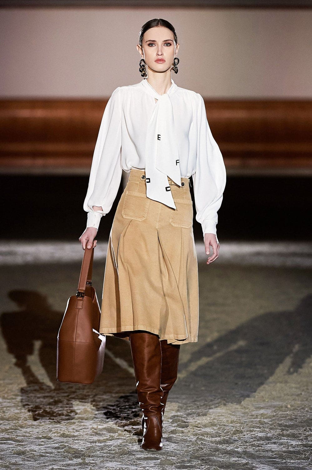 Elisabetta Franchi Automne Hiver 2021-2022 Milan par RUNWAY MAGAZINE