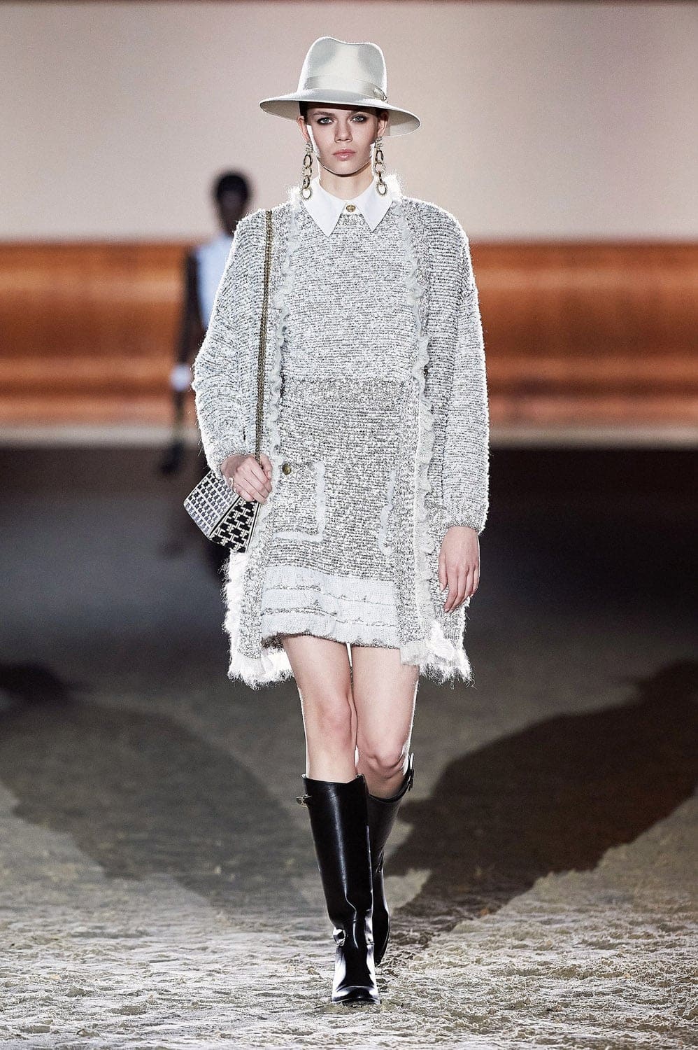 Elisabetta Franchi Automne Hiver 2021-2022 Milan par RUNWAY MAGAZINE