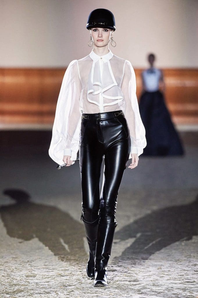 Elisabetta Franchi Fall Winter 2021-2022 Milan by RUNWAY MAGAZINE