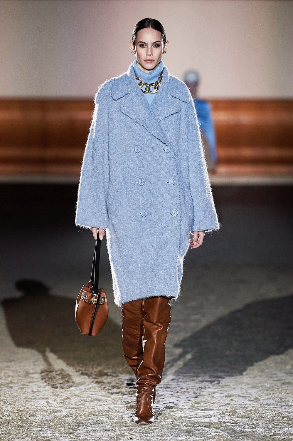 Elisabetta Franchi Automne Hiver 2021-2022 Milan par RUNWAY MAGAZINE
