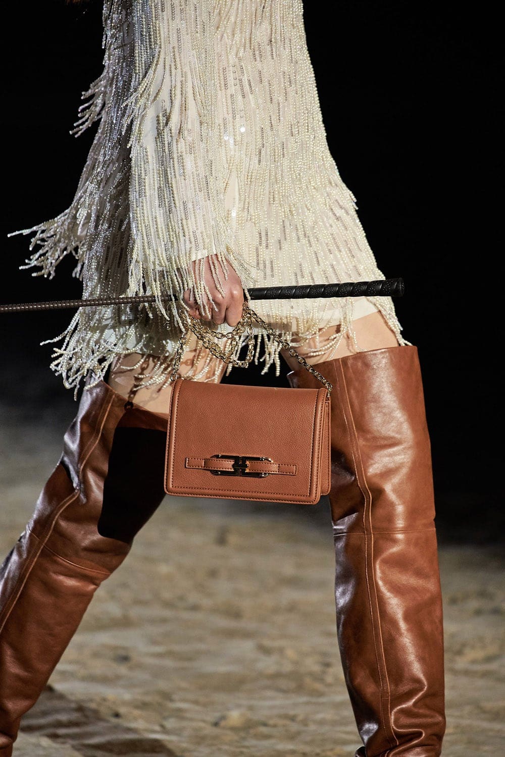 Elisabetta Franchi Automne Hiver 2021-2022 Milan par RUNWAY MAGAZINE