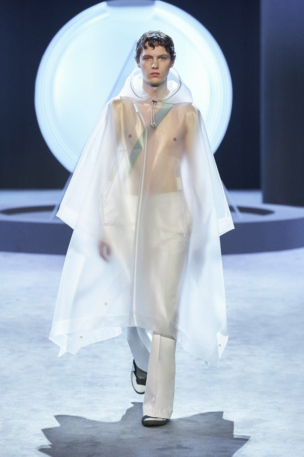 サルヴァトーレフェラガモ2021年から2022年秋冬ミラノ RUNWAY マガジン