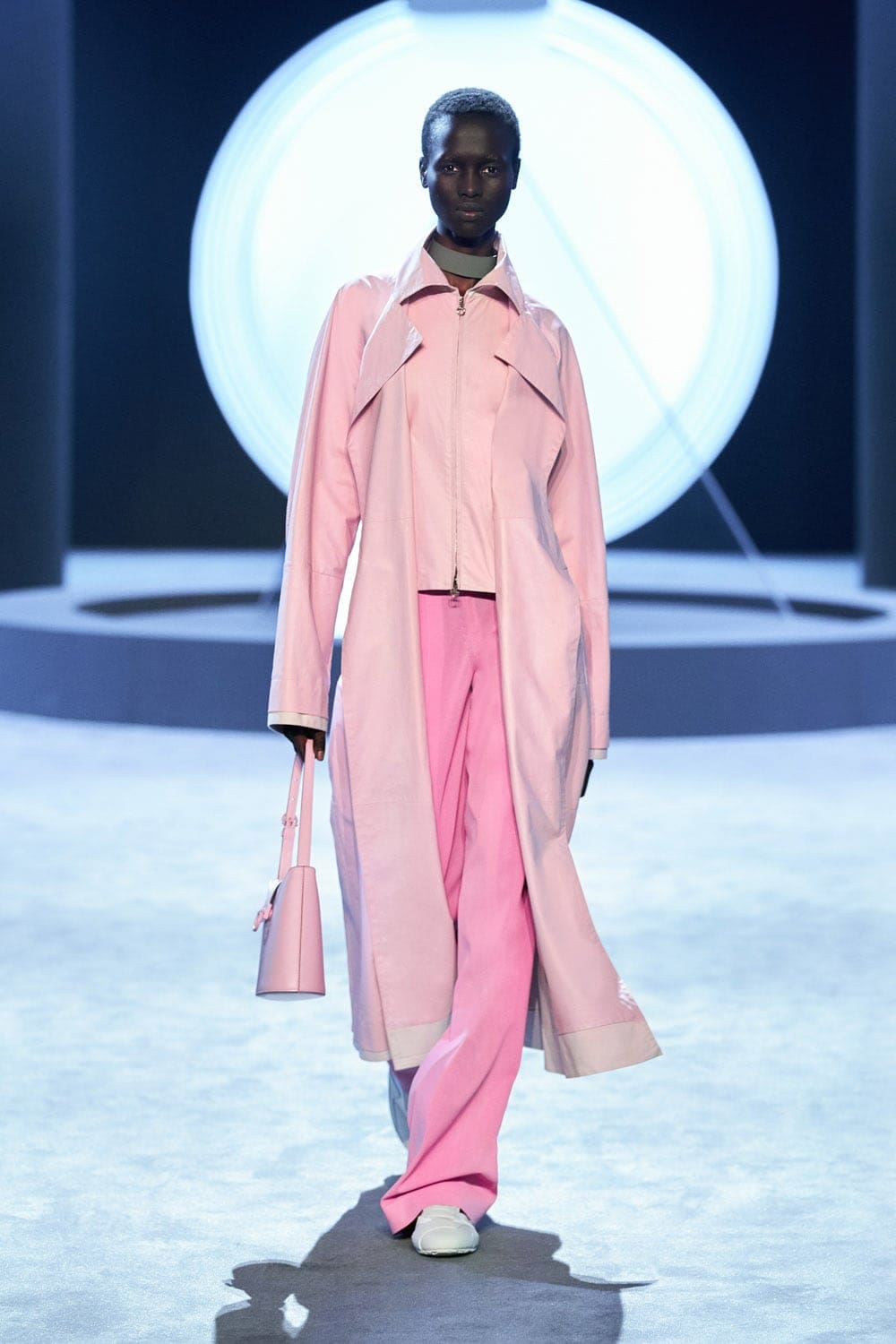 サルヴァトーレフェラガモ2021年から2022年秋冬ミラノ RUNWAY マガジン