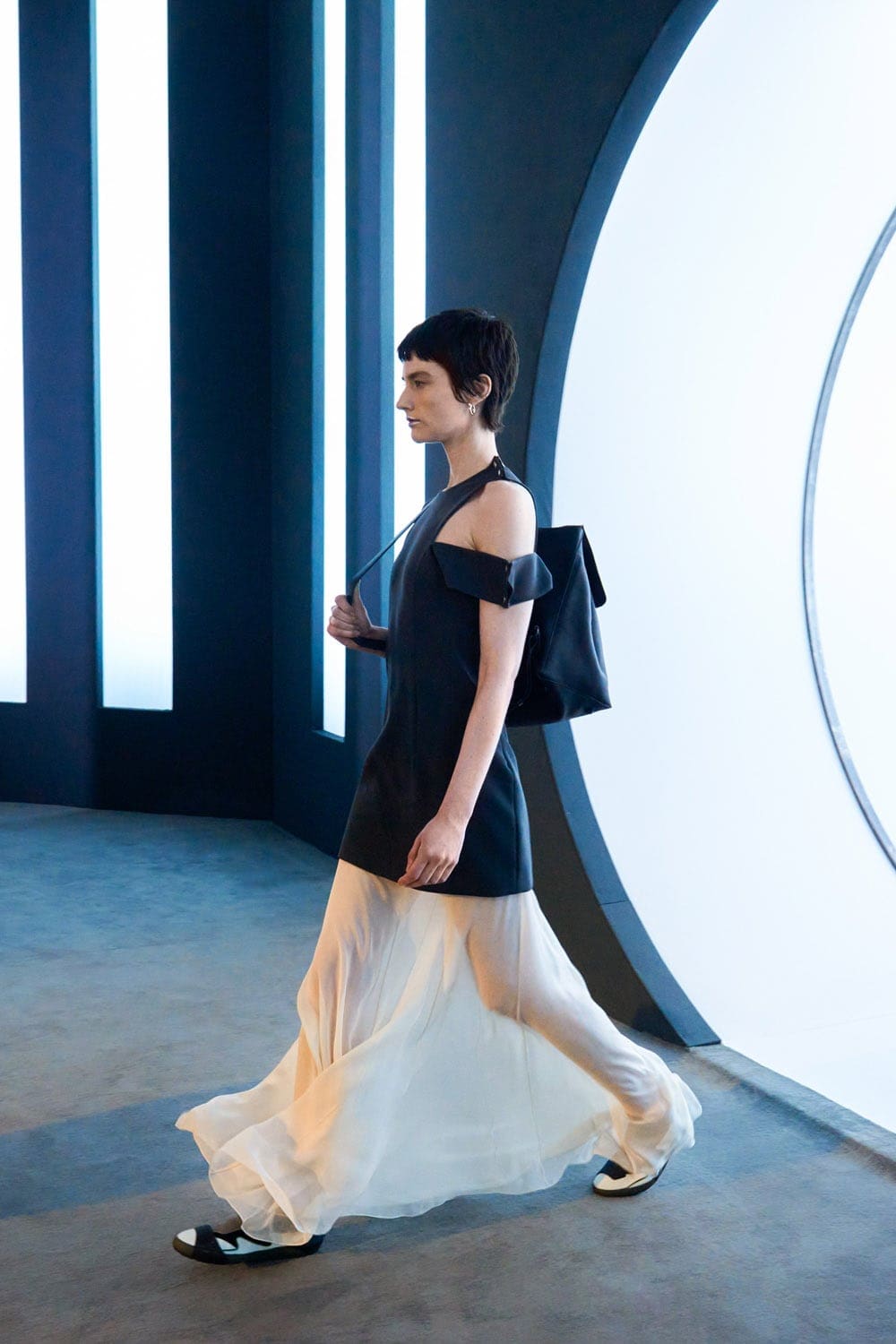 サルヴァトーレフェラガモ2021年から2022年秋冬ミラノ RUNWAY マガジン