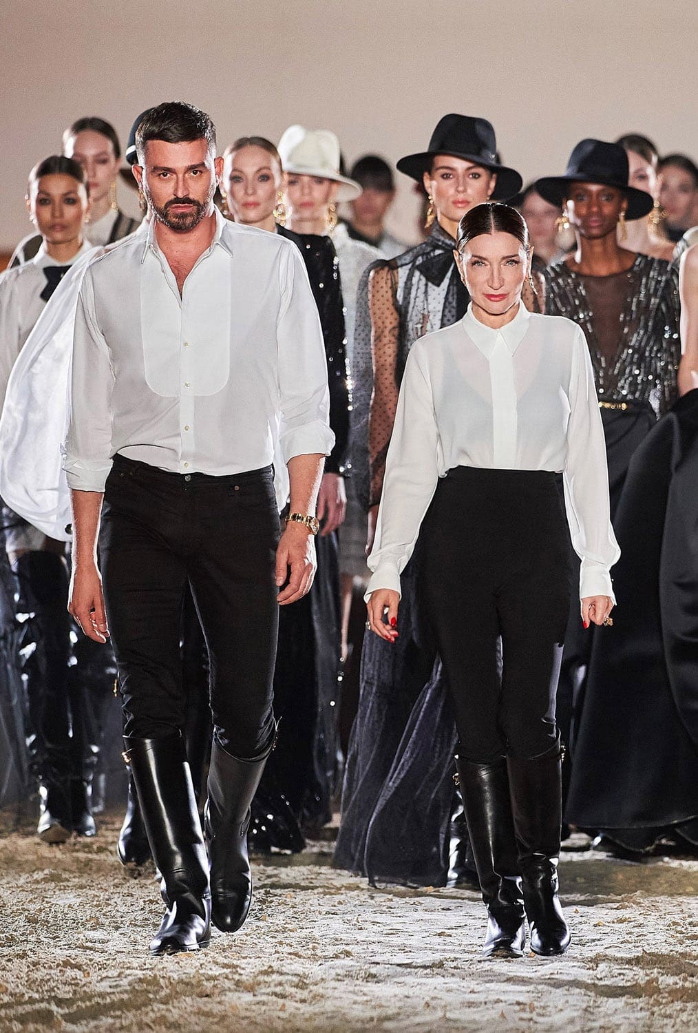 Elisabetta Franchi Automne Hiver 2021-2022 Milan par RUNWAY MAGAZINE