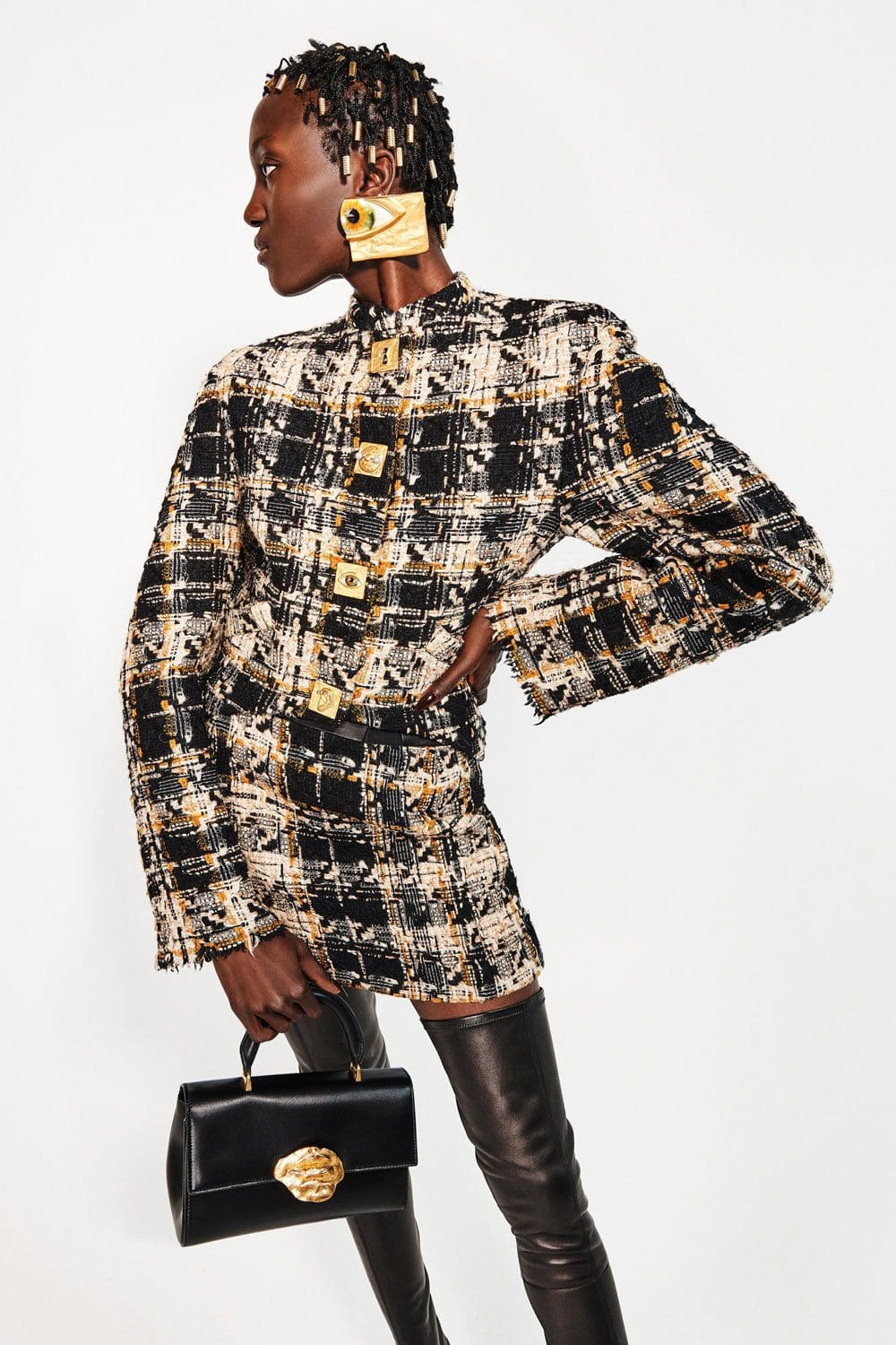 Schiaparelli Herbst Winter 2021-2022 von RUNWAY MAGAZIN