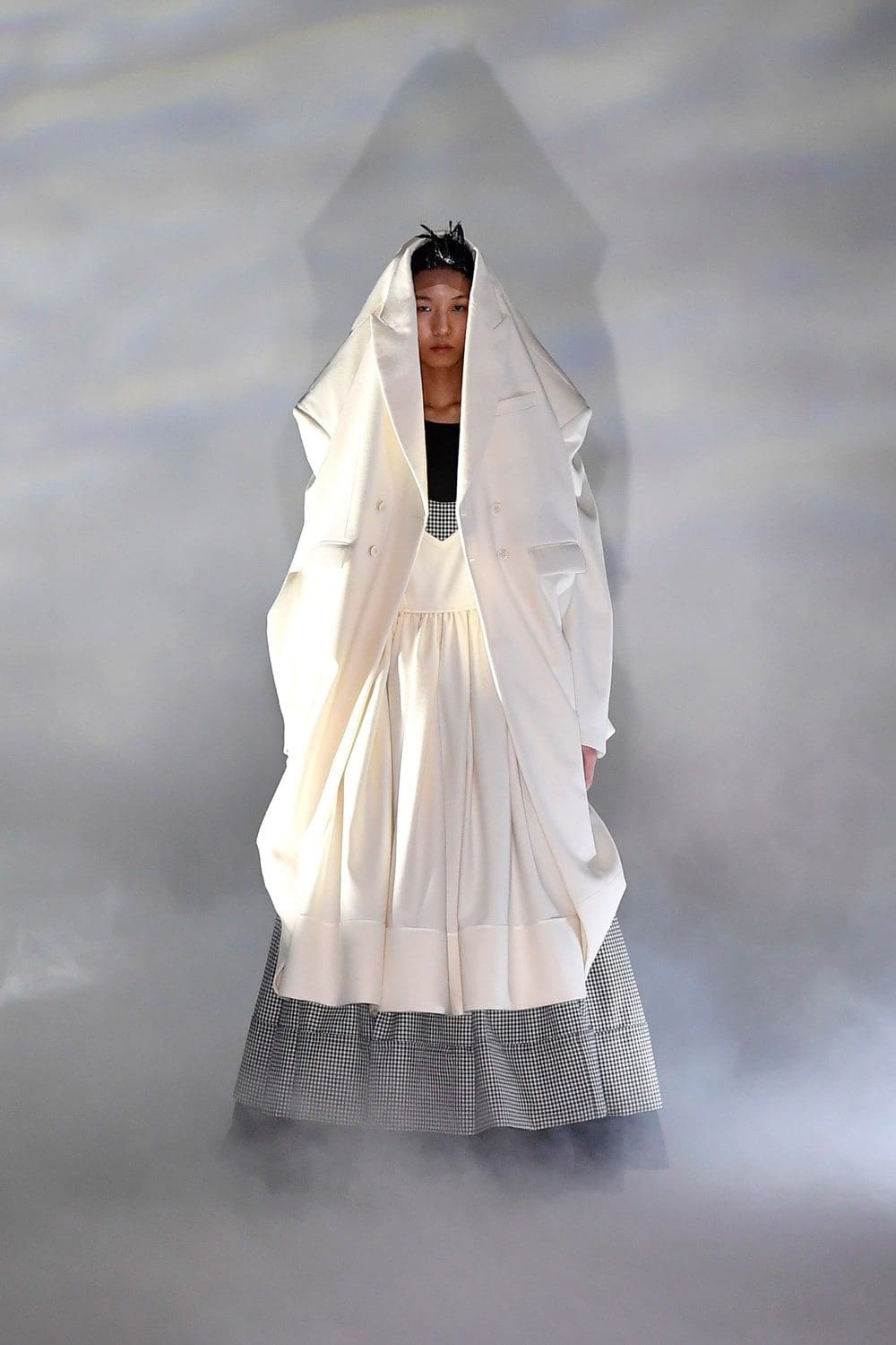 Comme des Garçons Automne Hiver 2021-2022 par RUNWAY MAGAZINE