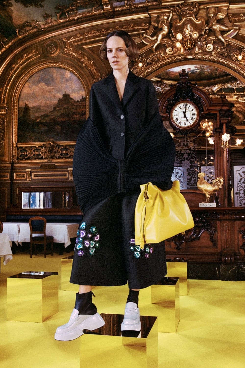 Loewe Otoño Invierno 2021-2022 París por RUNWAY REVISTA