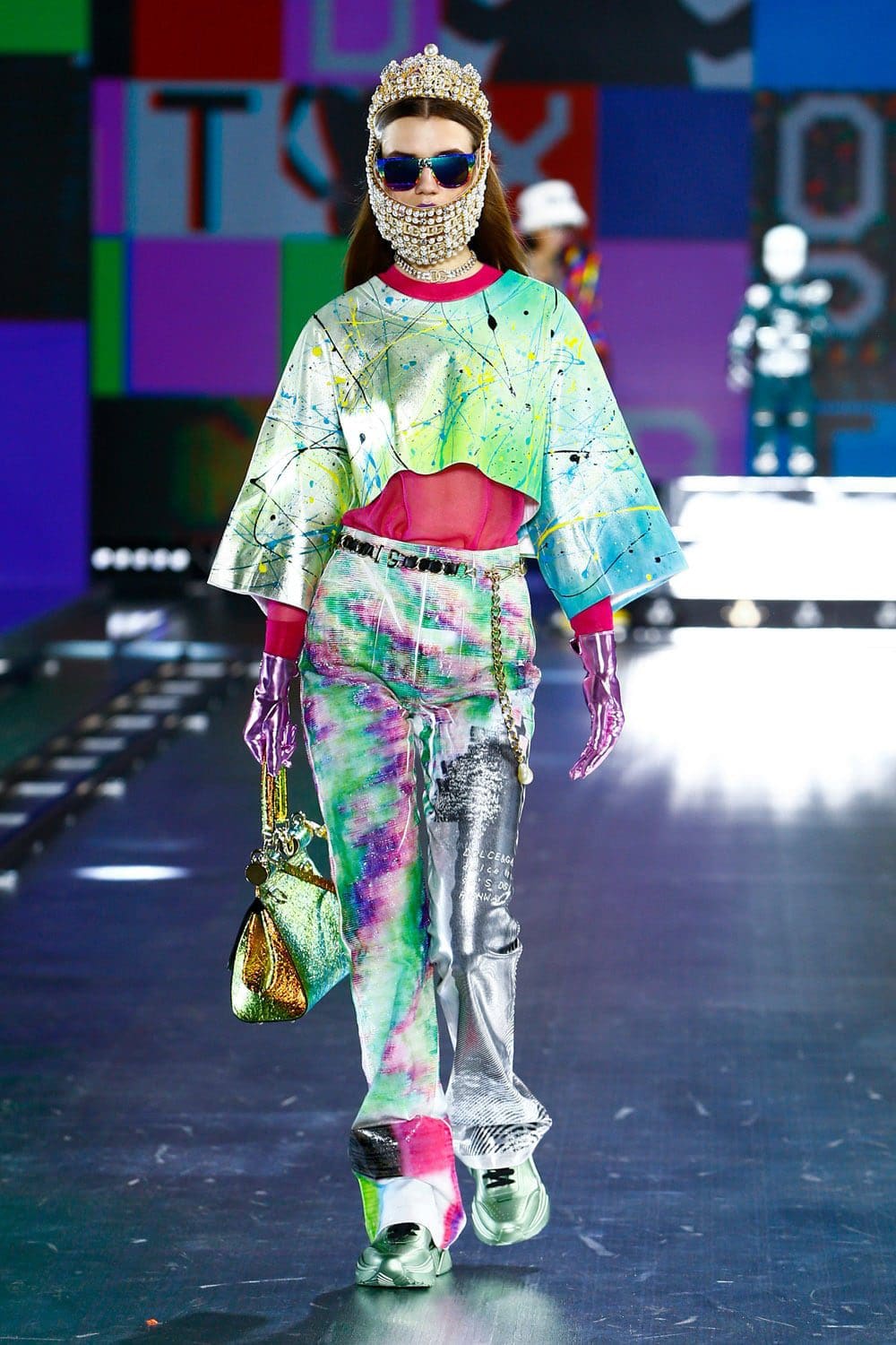 Dolce Gabbana Automne Hiver 2021-2022 par RUNWAY MAGAZINE