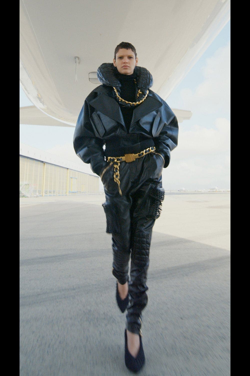 Balmain秋季2021-2022通过 RUNWAY 杂志