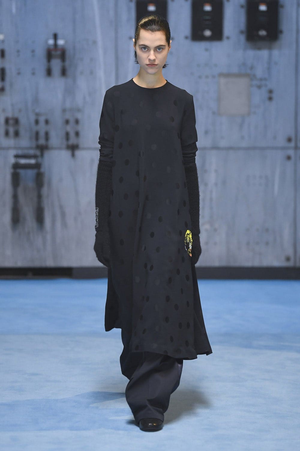 Raf Simons Automne Hiver 2021-2022 Milan by RUNWAY MAGAZINE