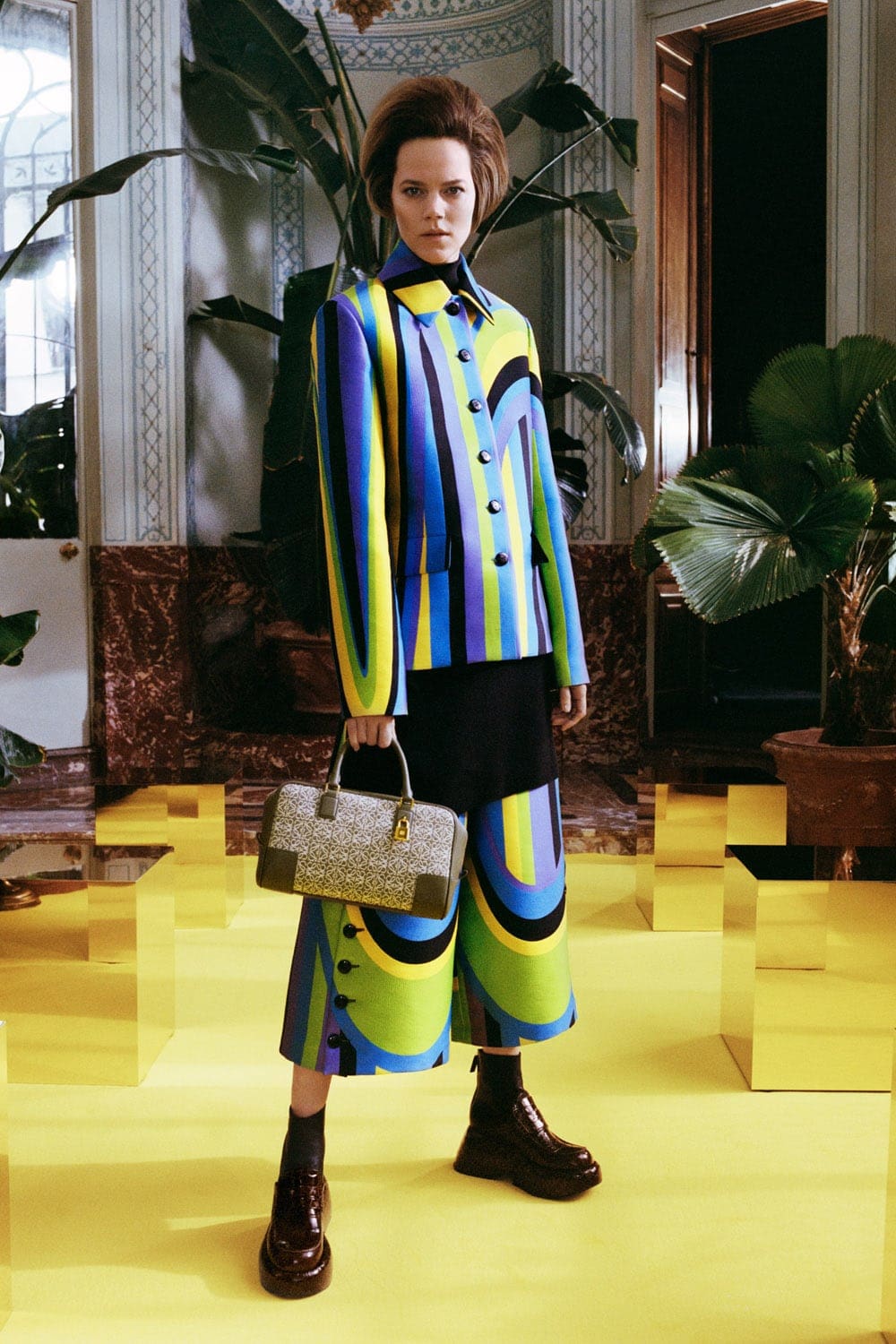 Loewe Otoño Invierno 2021-2022 París por RUNWAY REVISTA