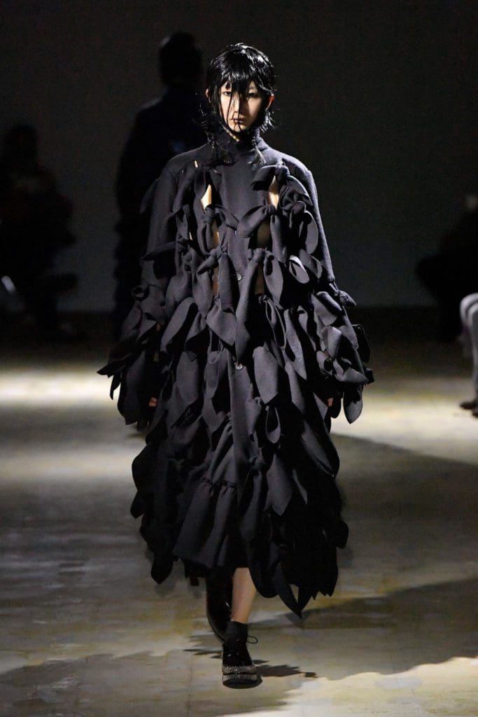 Noir Kei Ninomiya Fall Winter 2021-2022 by RUNWAY MAGAZINE