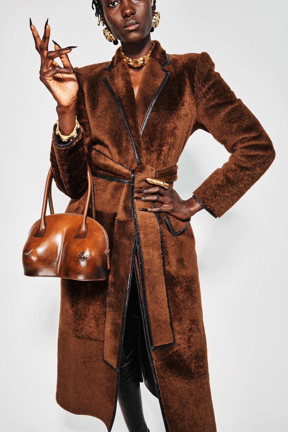 Schiaparelli Herbst Winter 2021-2022 von RUNWAY MAGAZIN