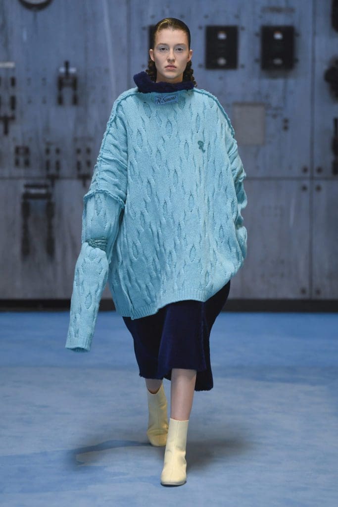 Raf Simons Fall Winter 2021-2022 Milan by RUNWAY MAGAZINE