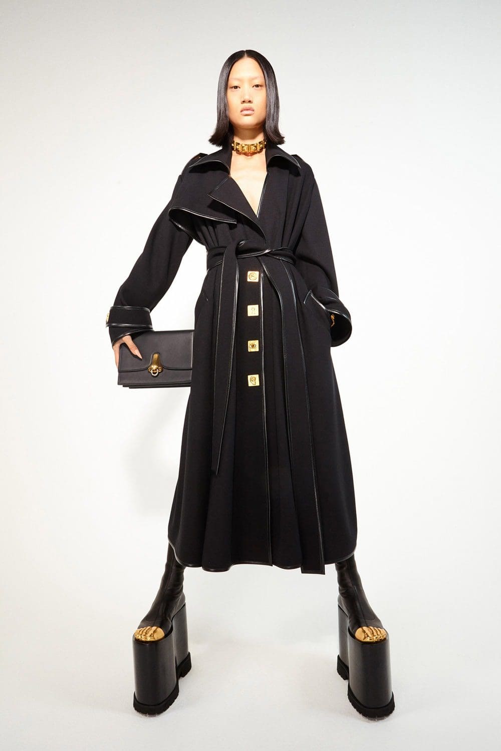 Schiaparelli Herbst Winter 2021-2022 von RUNWAY MAGAZIN