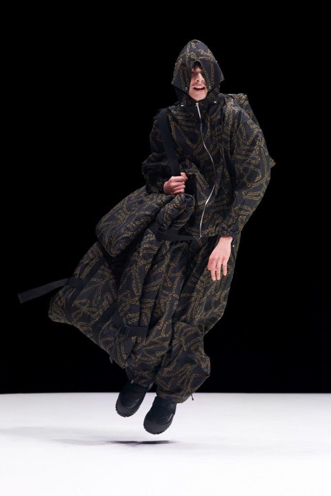 Kenzo Fall Winter 2021-2022 by RUNWAY MAGAZINE