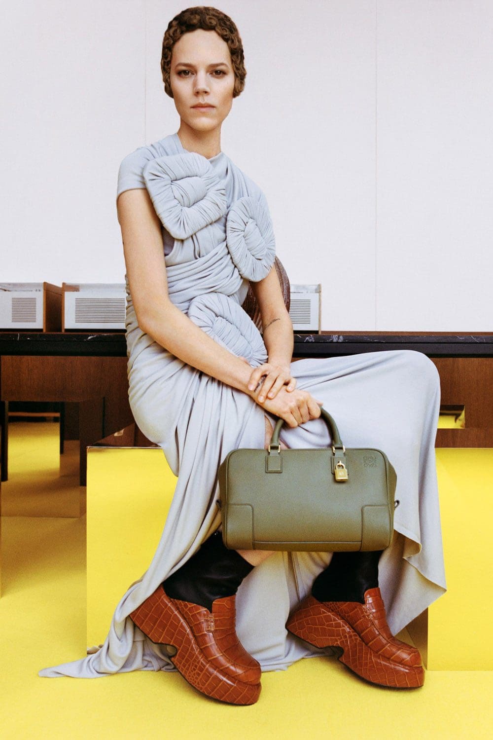 Loewe Otoño Invierno 2021-2022 París por RUNWAY REVISTA