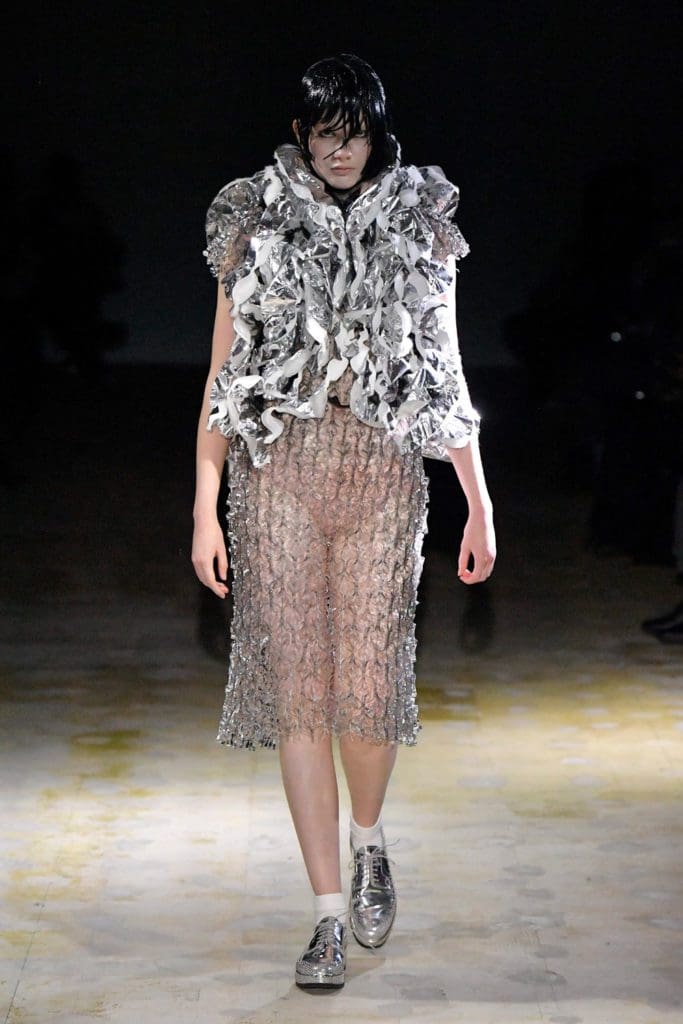 Noir Kei Ninomiya Fall Winter 2021-2022 by RUNWAY MAGAZINE