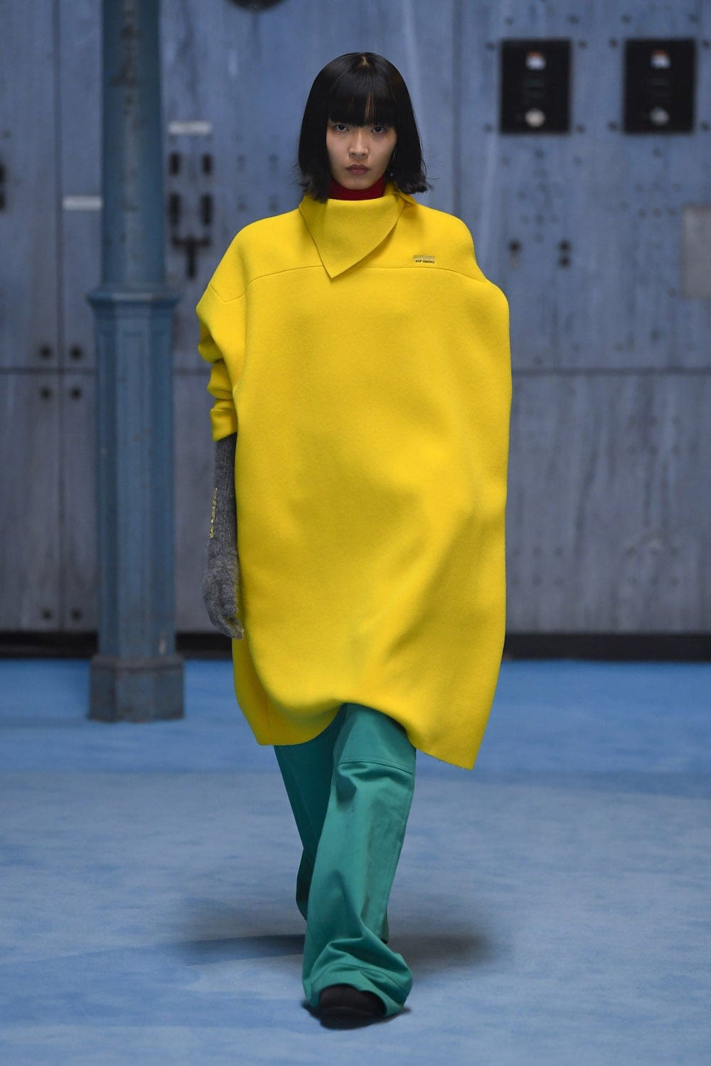 Raf Simons Automne Hiver 2021-2022 Milan by RUNWAY MAGAZINE