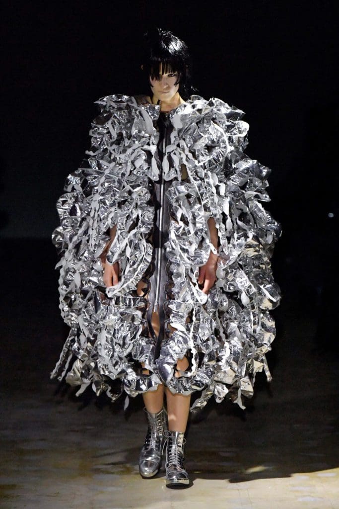 Noir Kei Ninomiya Fall Winter 2021-2022 by RUNWAY MAGAZINE