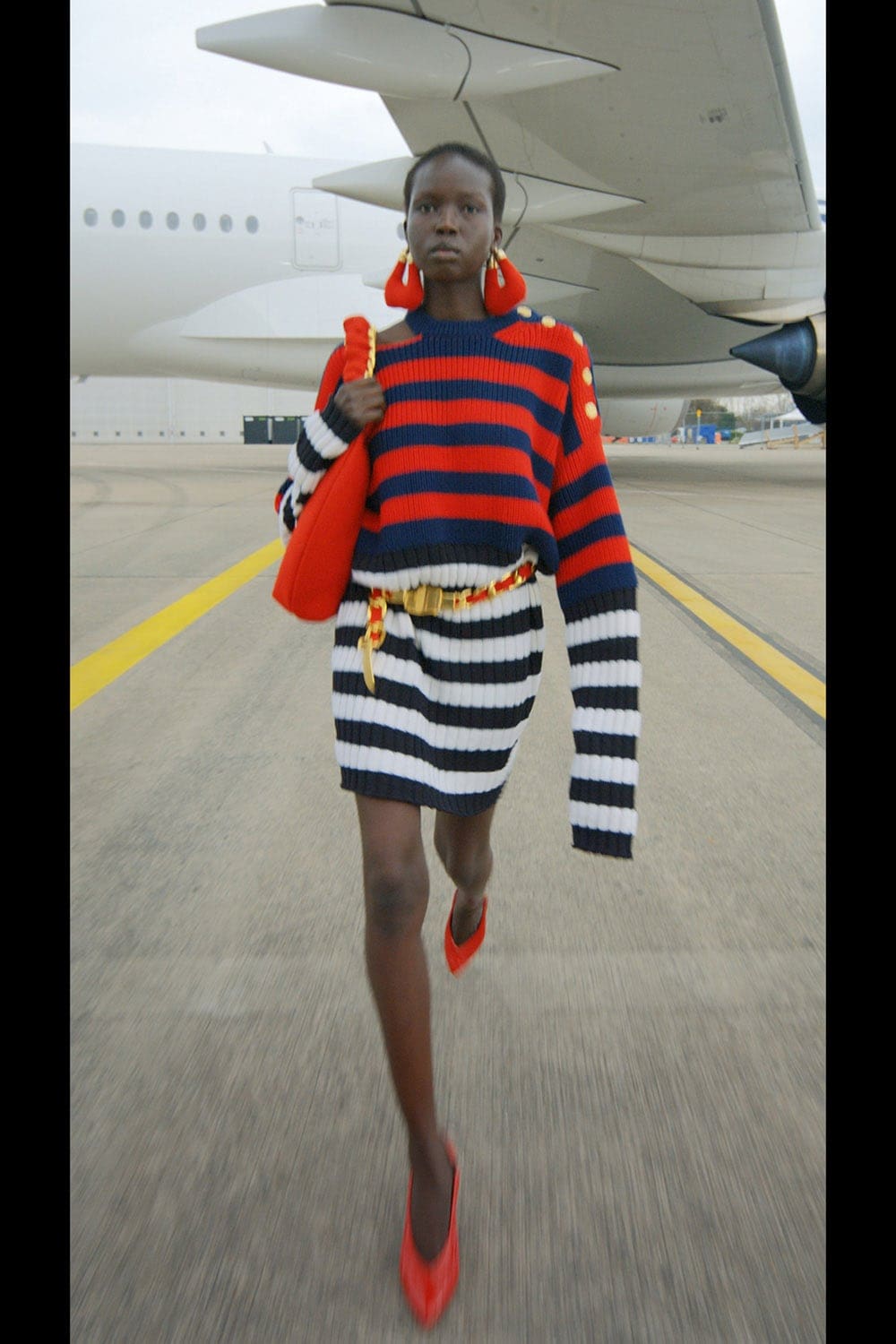 Balmain秋季2021-2022通过 RUNWAY 杂志