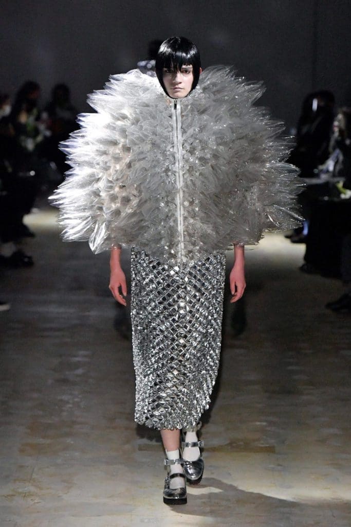 Noir Kei Ninomiya Fall Winter 2021-2022 by RUNWAY MAGAZINE