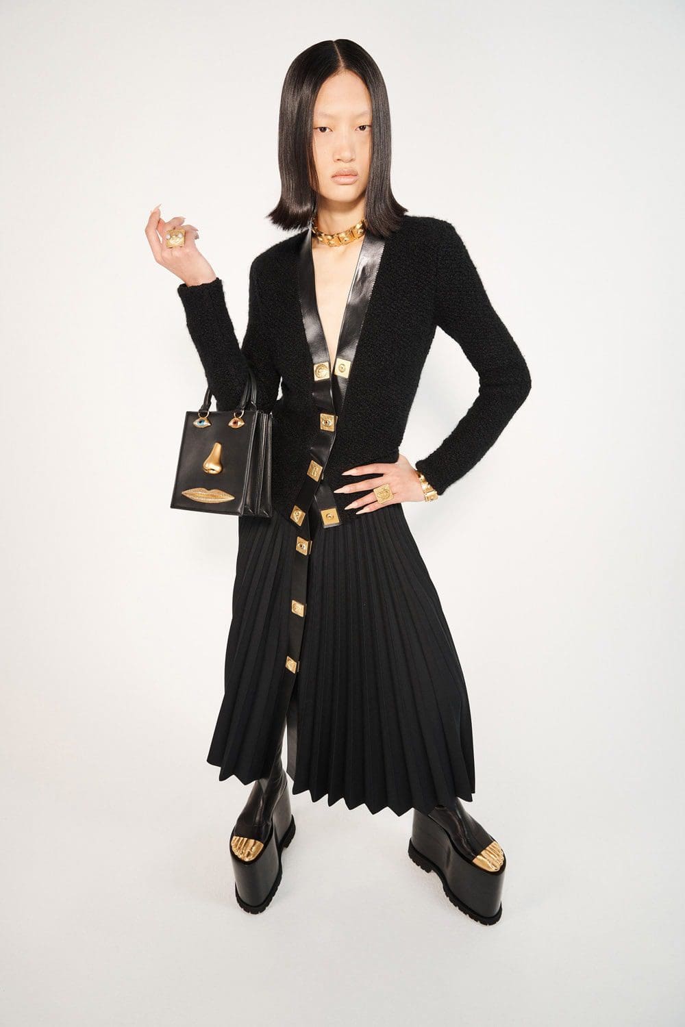 Schiaparelli Herbst Winter 2021-2022 von RUNWAY MAGAZIN