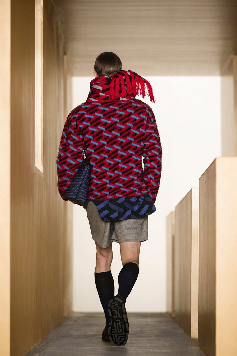Versace Fall Winter 2021-2022 Paris by RUNWAY MAGAZINE