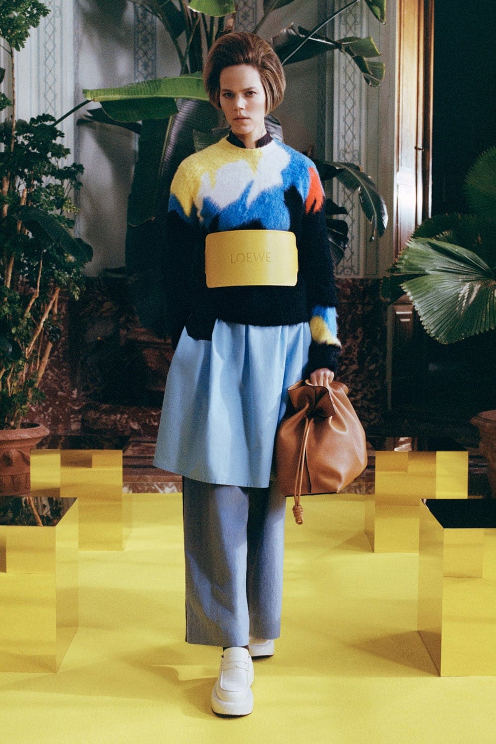 Loewe Otoño Invierno 2021-2022 París por RUNWAY REVISTA