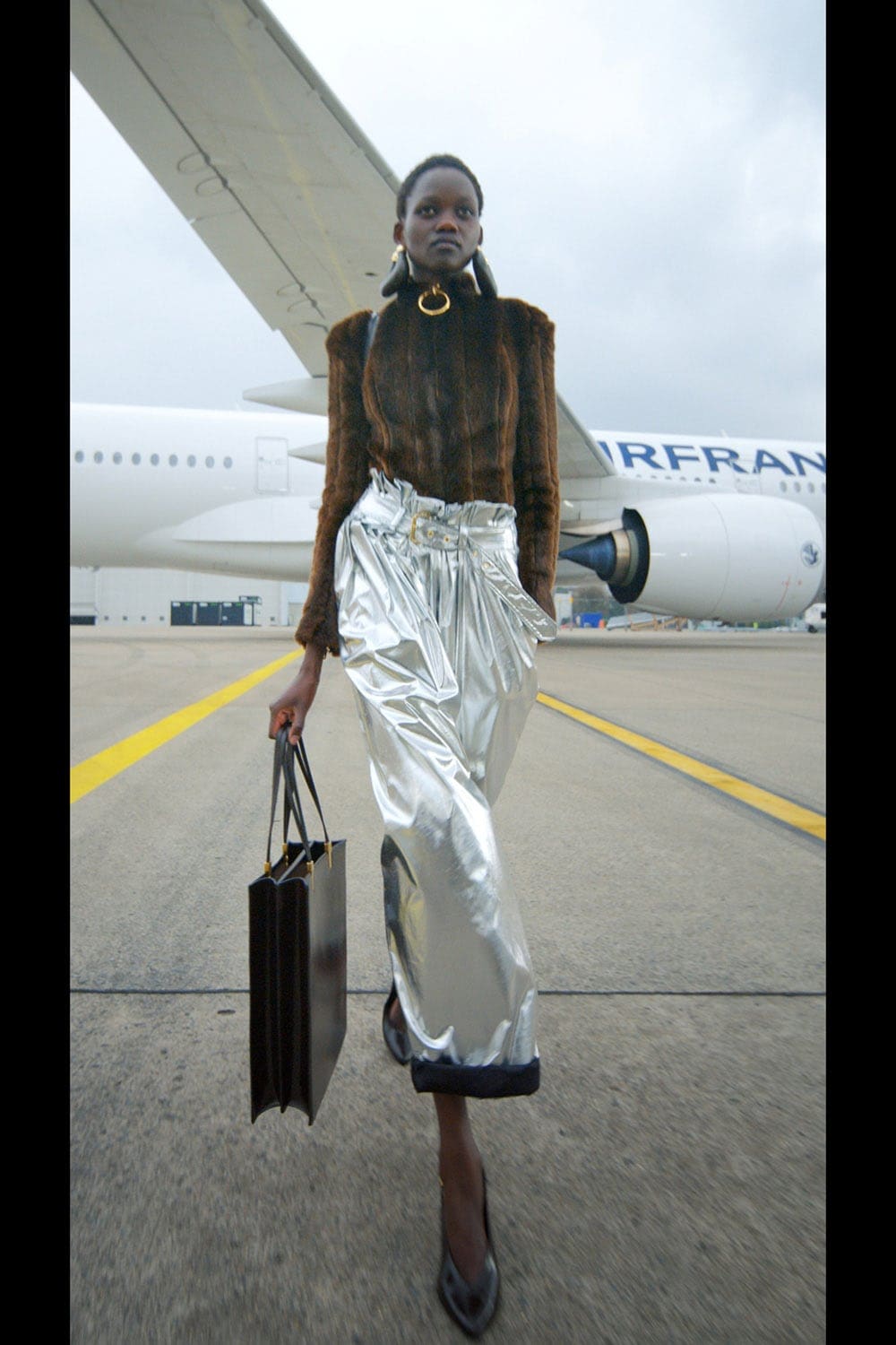 Balmain秋季2021-2022通过 RUNWAY 杂志