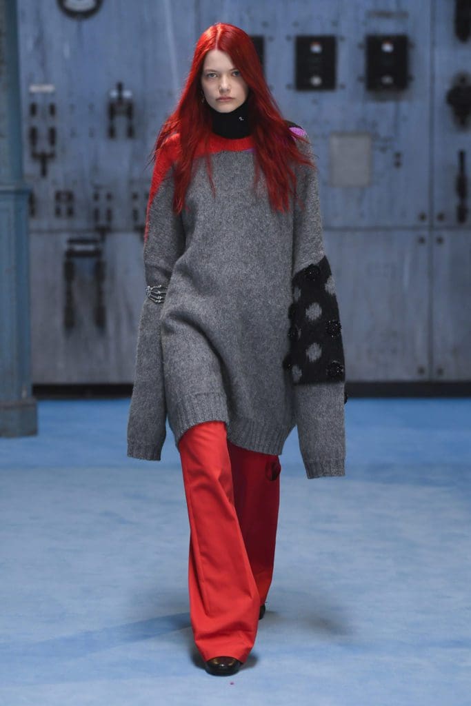 Raf Simons Fall Winter 2021-2022 Milan by RUNWAY MAGAZINE
