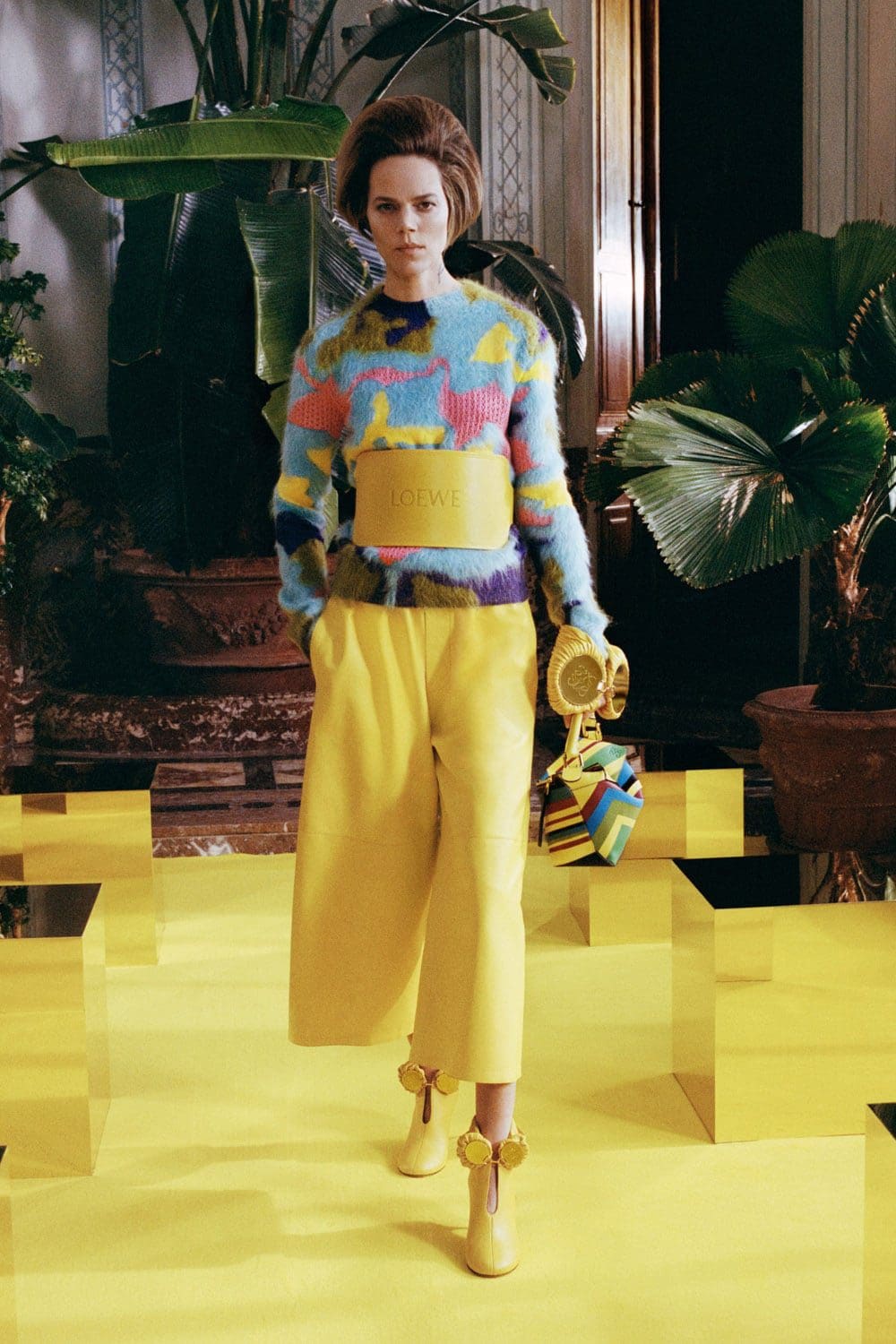 Loewe Otoño Invierno 2021-2022 París por RUNWAY REVISTA