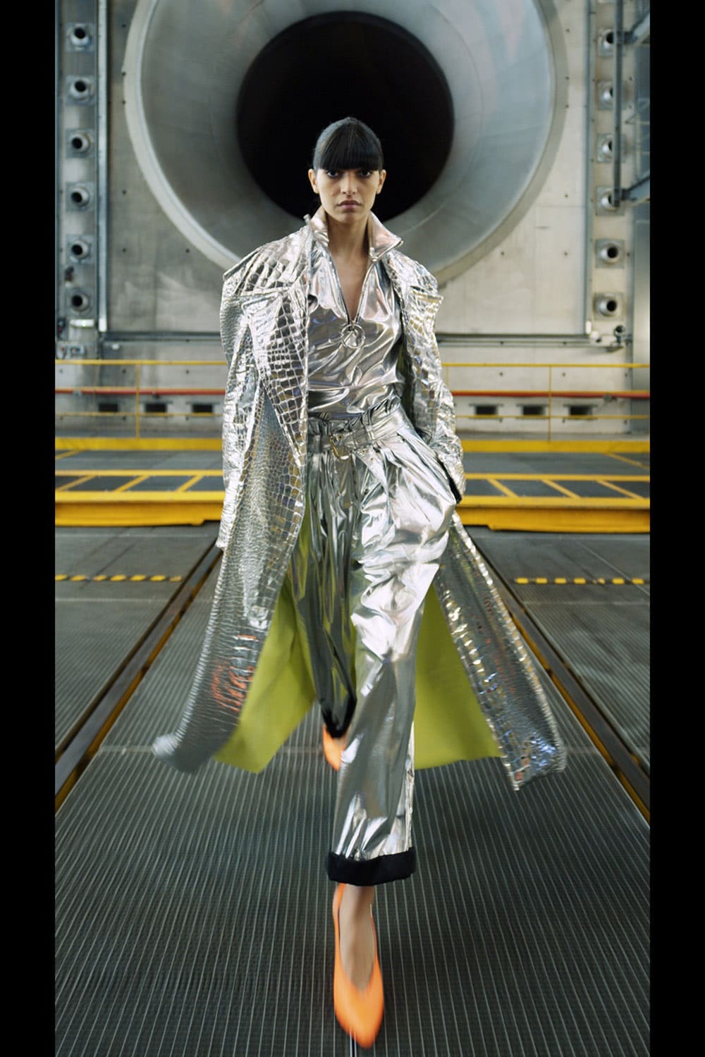 Balmain秋季2021-2022通过 RUNWAY 杂志