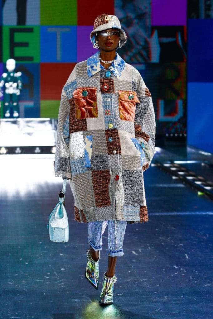 Dolce Gabbana Fall Winter 2021-2022 by RUNWAY MAGAZINE
