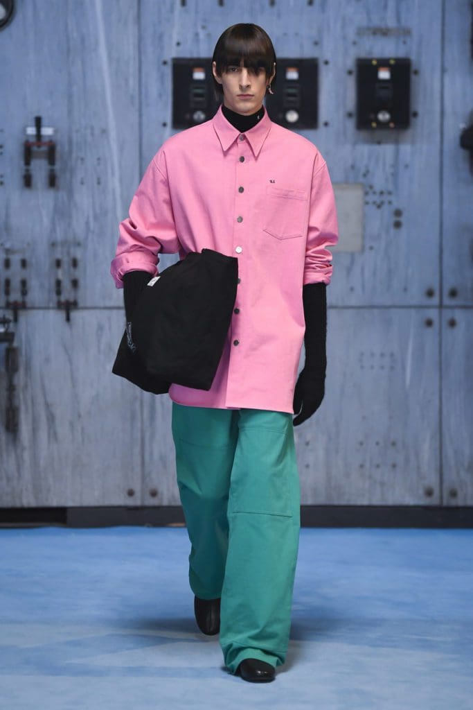 Raf Simons Fall Winter 2021-2022 Milan by RUNWAY MAGAZINE