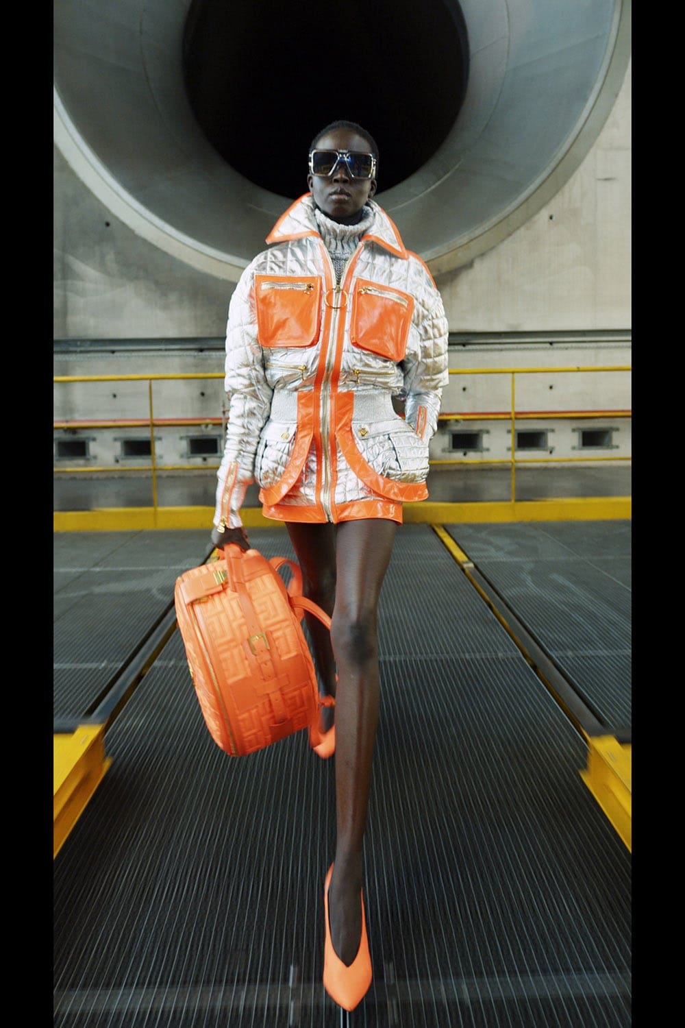 Balmain秋季2021-2022通过 RUNWAY 杂志