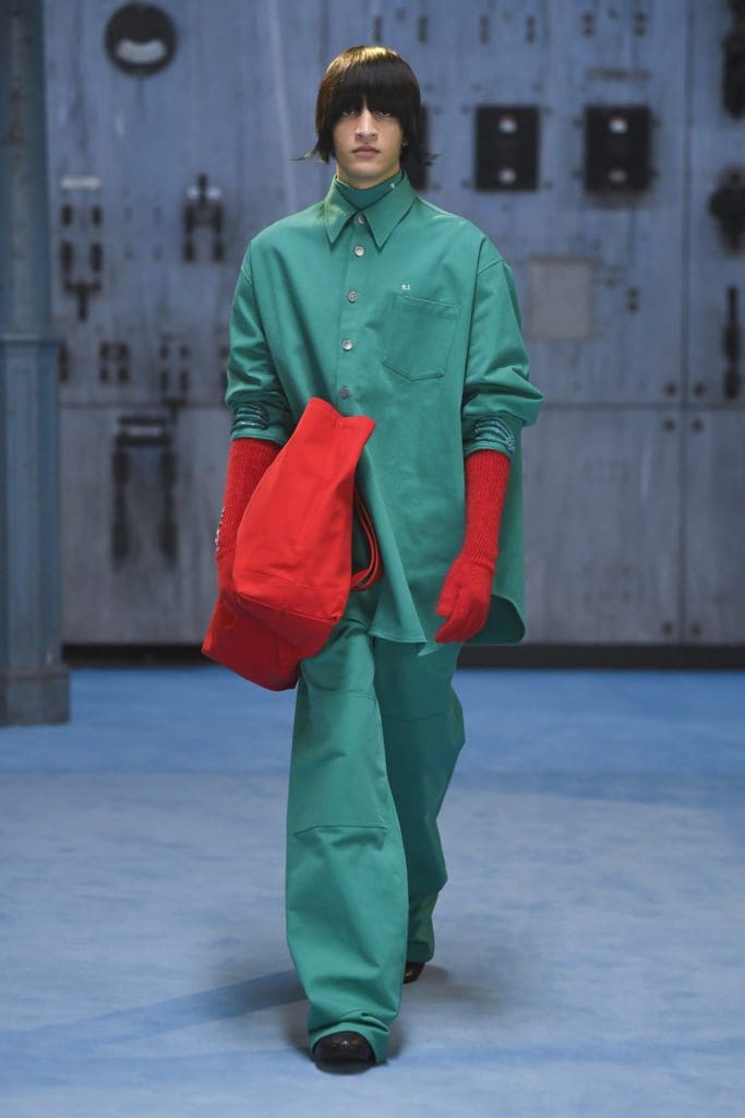 Raf Simons Fall Winter 2021-2022 Milan by RUNWAY MAGAZINE