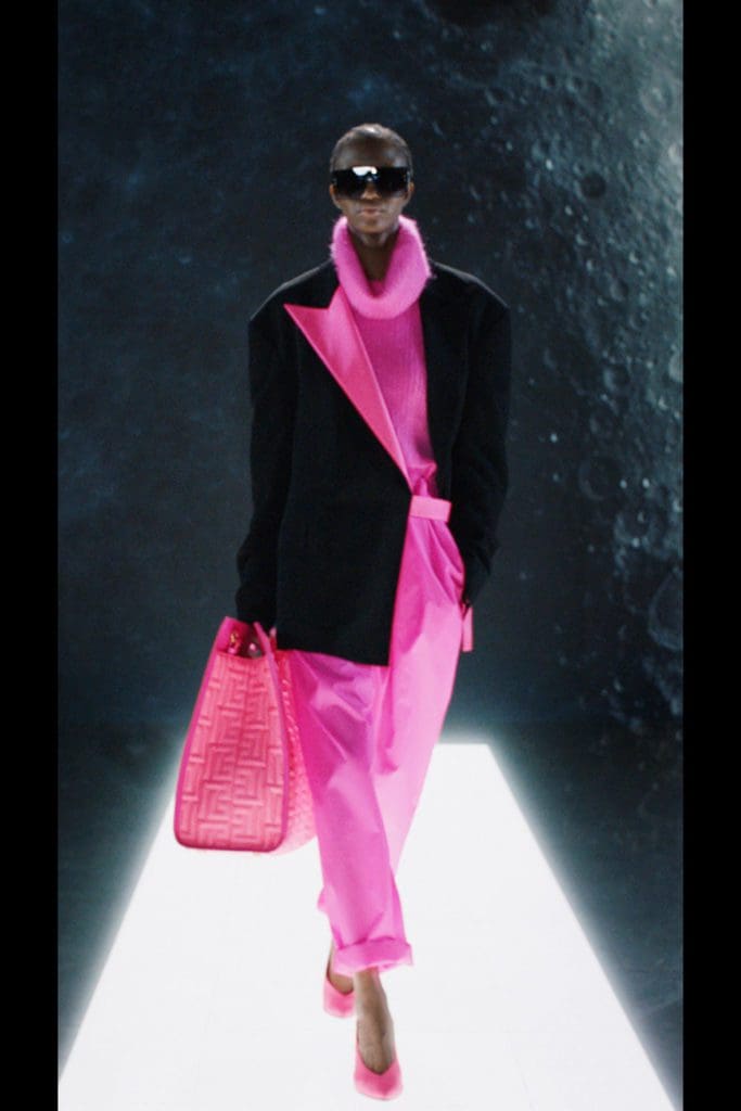 Balmain Fall 2021-2022 by RUNWAY MAGAZINE