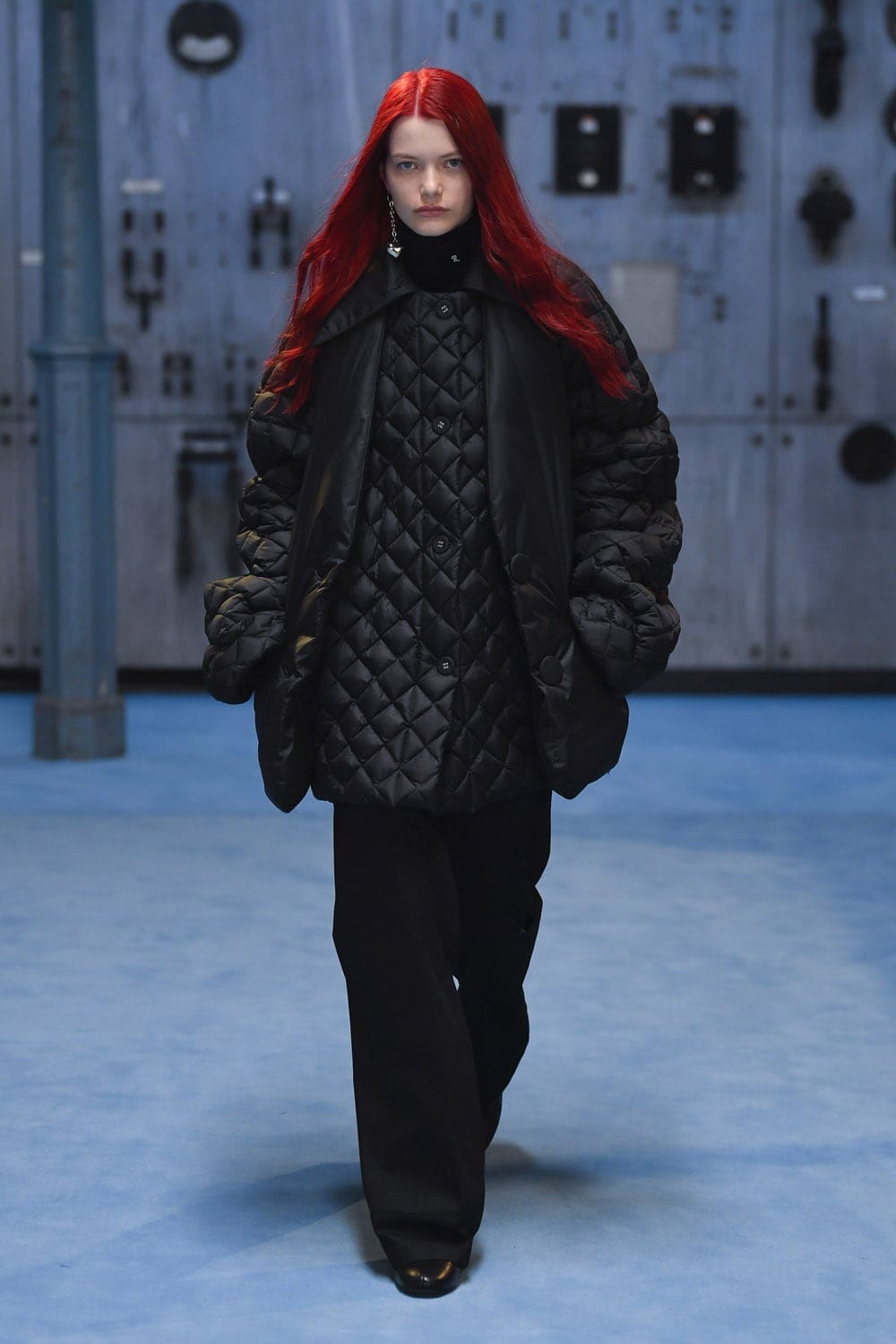 Raf Simons Automne Hiver 2021-2022 Milan by RUNWAY MAGAZINE