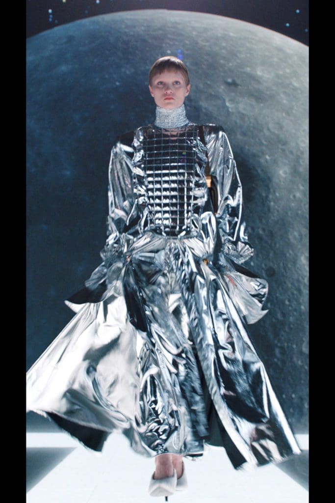 Balmain Fall 2021-2022 by RUNWAY MAGAZINE