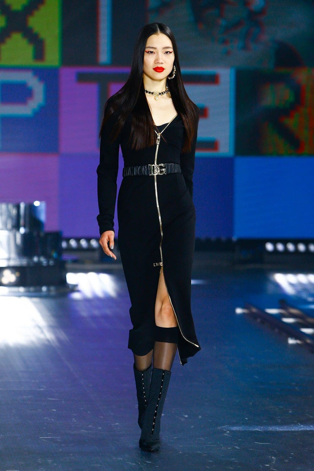 Dolce Gabbana Automne Hiver 2021-2022 par RUNWAY MAGAZINE