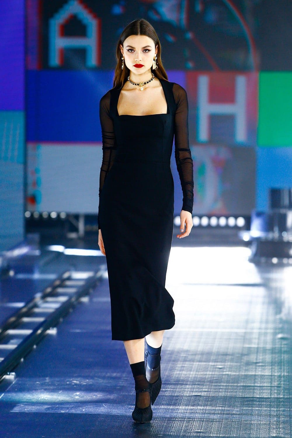Dolce Gabbana Automne Hiver 2021-2022 par RUNWAY MAGAZINE