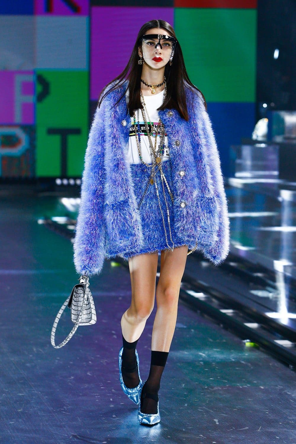 Dolce Gabbana Automne Hiver 2021-2022 par RUNWAY MAGAZINE