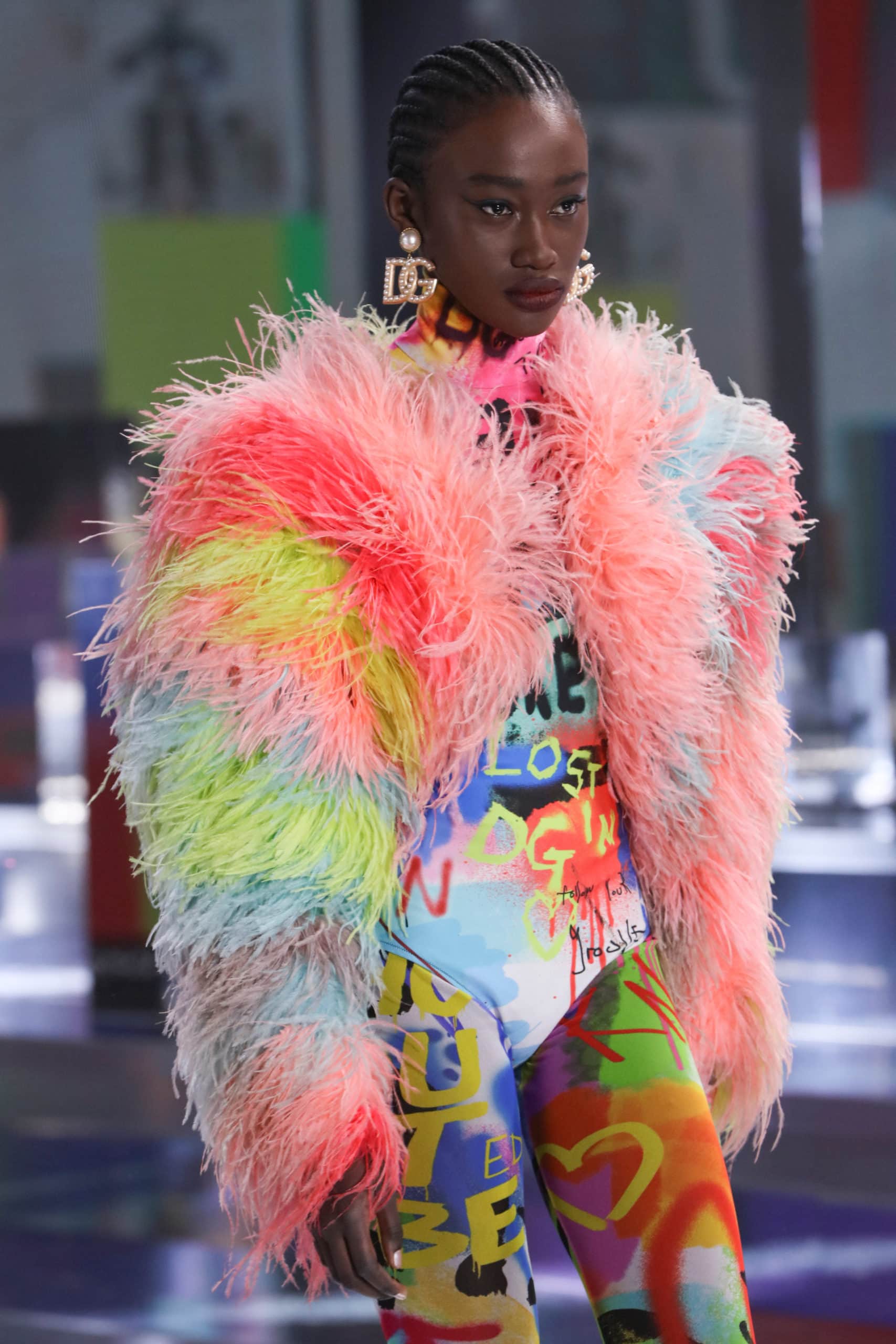 Dolce Gabbana Automne Hiver 2021-2022 par RUNWAY MAGAZINE