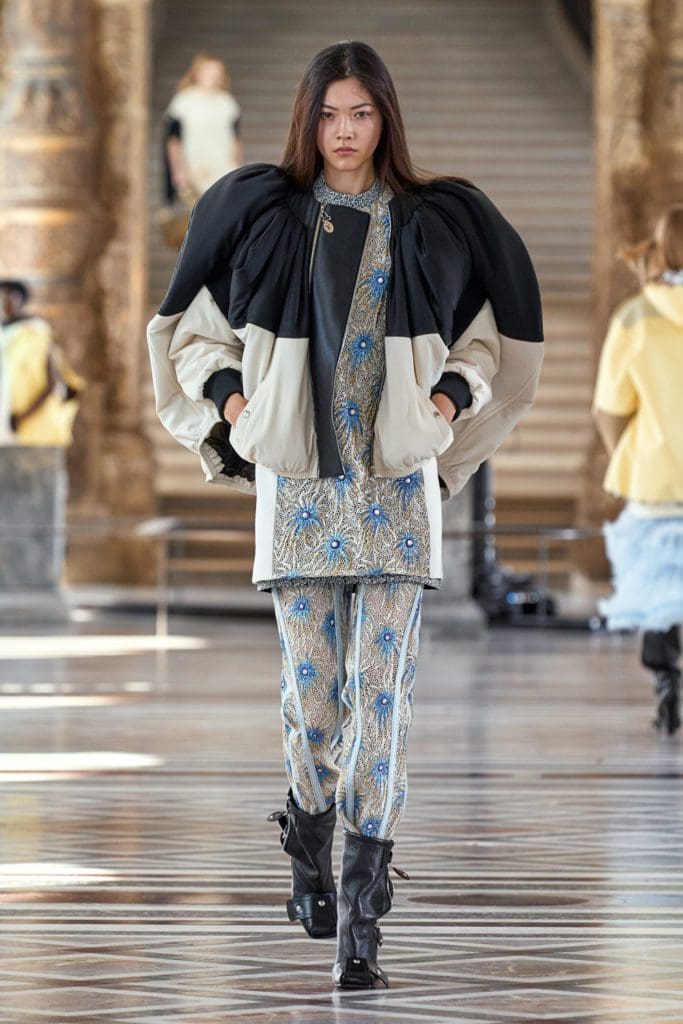 Louis Vuitton Fall Winter 2021-2022 by RUNWAY MAGAZINE